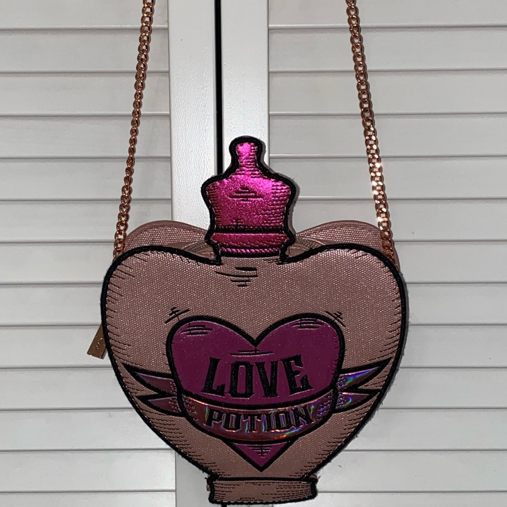 Harry Potter Danielle Nicole Love Potion amortentia Bag